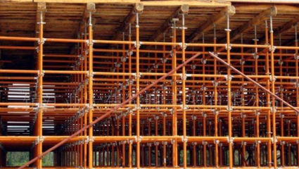 什么是滿堂腳手架？建筑施工中的關鍵支撐系統